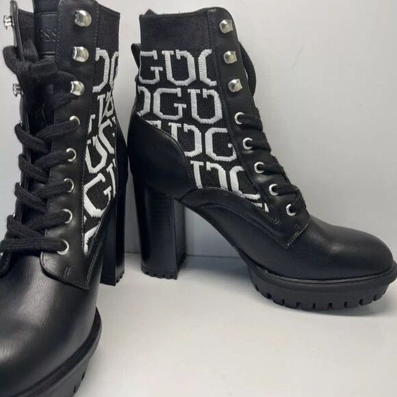 GUESS Ankle Boots Knit Logo Platform Black White WOMENS SIZE 11M - Picture 2 of 8